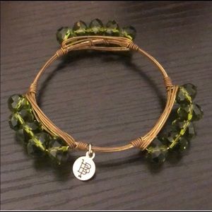 Green Bourbon & Bow tie bracelet!
